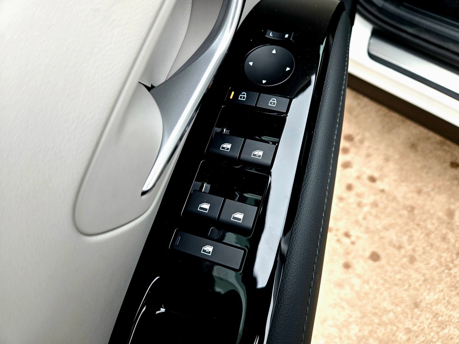 New 2026 Hyundai Tucson Limited image 19