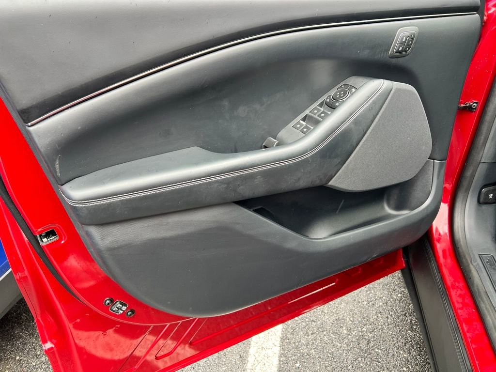 Used 2021 Ford Mustang Mach-E Select w/ Comfort/Appearance Package image 21