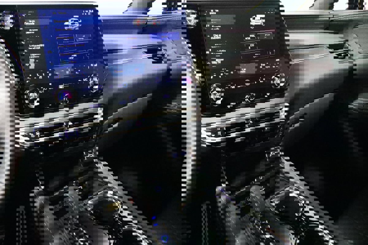 Used 2023 Lexus RX 500h F Sport image 48