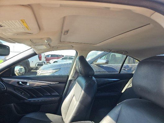 Used 2016 INFINITI Q50 3.0t Premium w/ 3.0T Premium Plus Package image 6