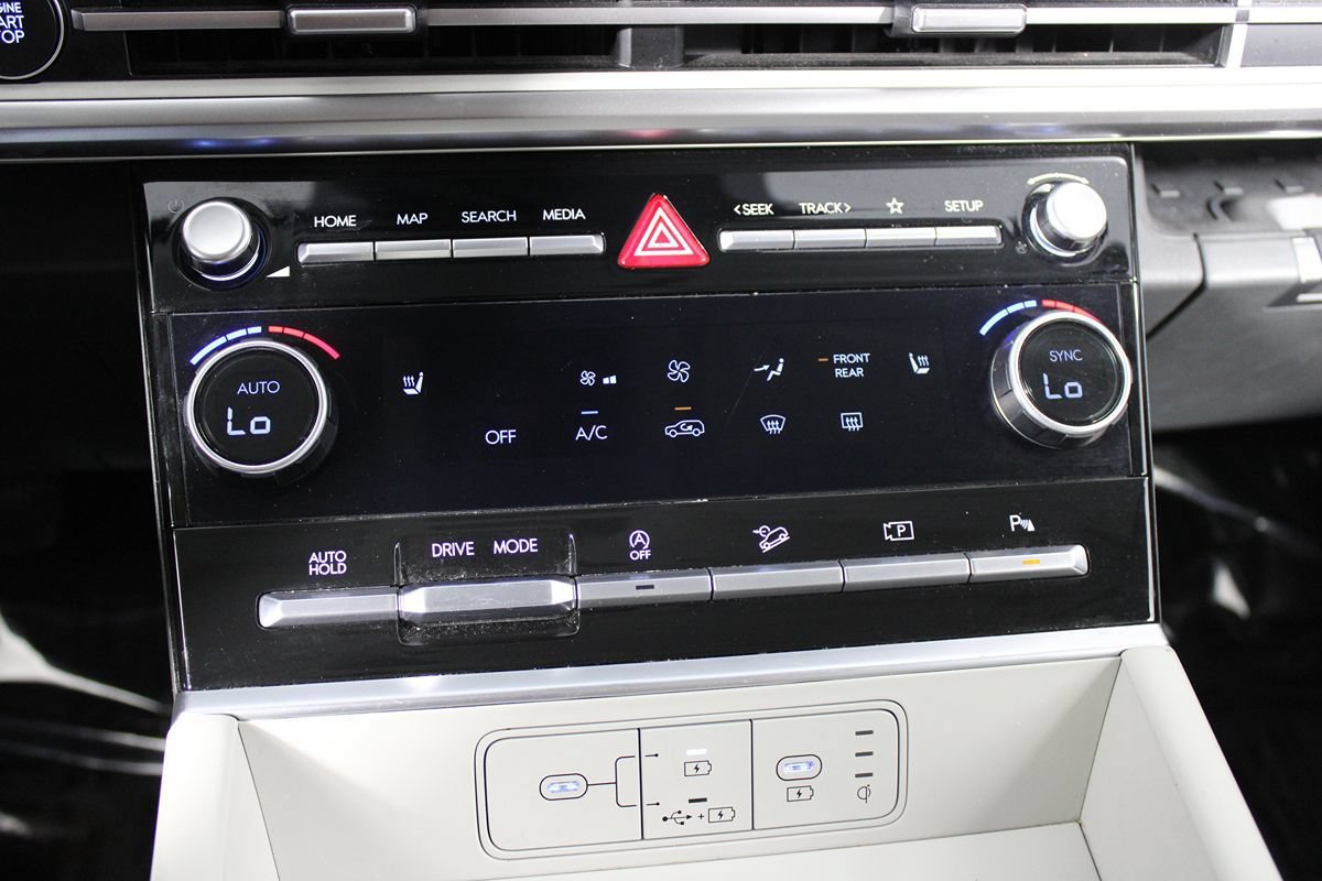 Used 2024 Hyundai Santa Fe SEL FWD image 20