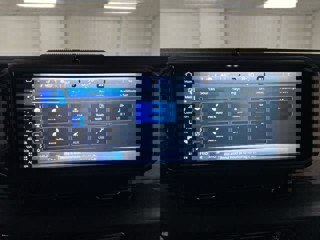 Used 2024 Jeep Wrangler Sport image 13