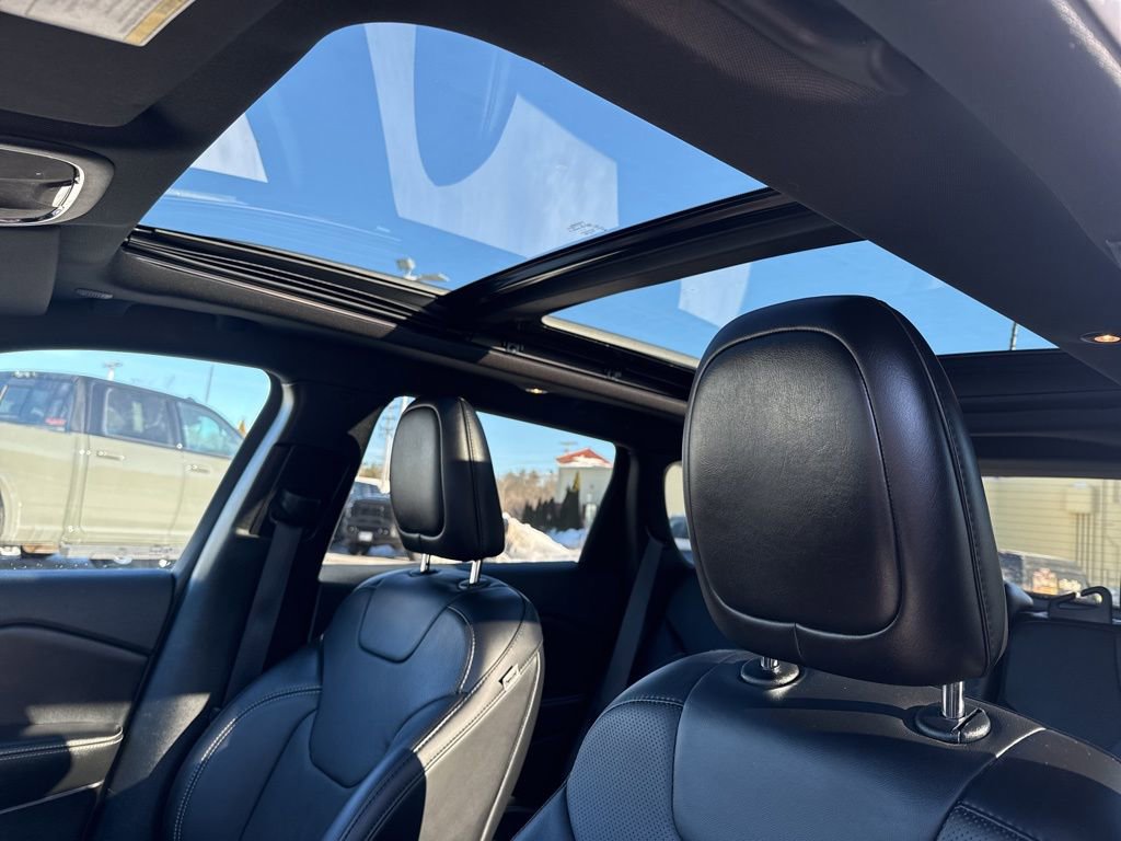 Certified 2021 Jeep Cherokee Latitude Lux 80th Anniv w/ Quick Order Package 26U 80TH image 19