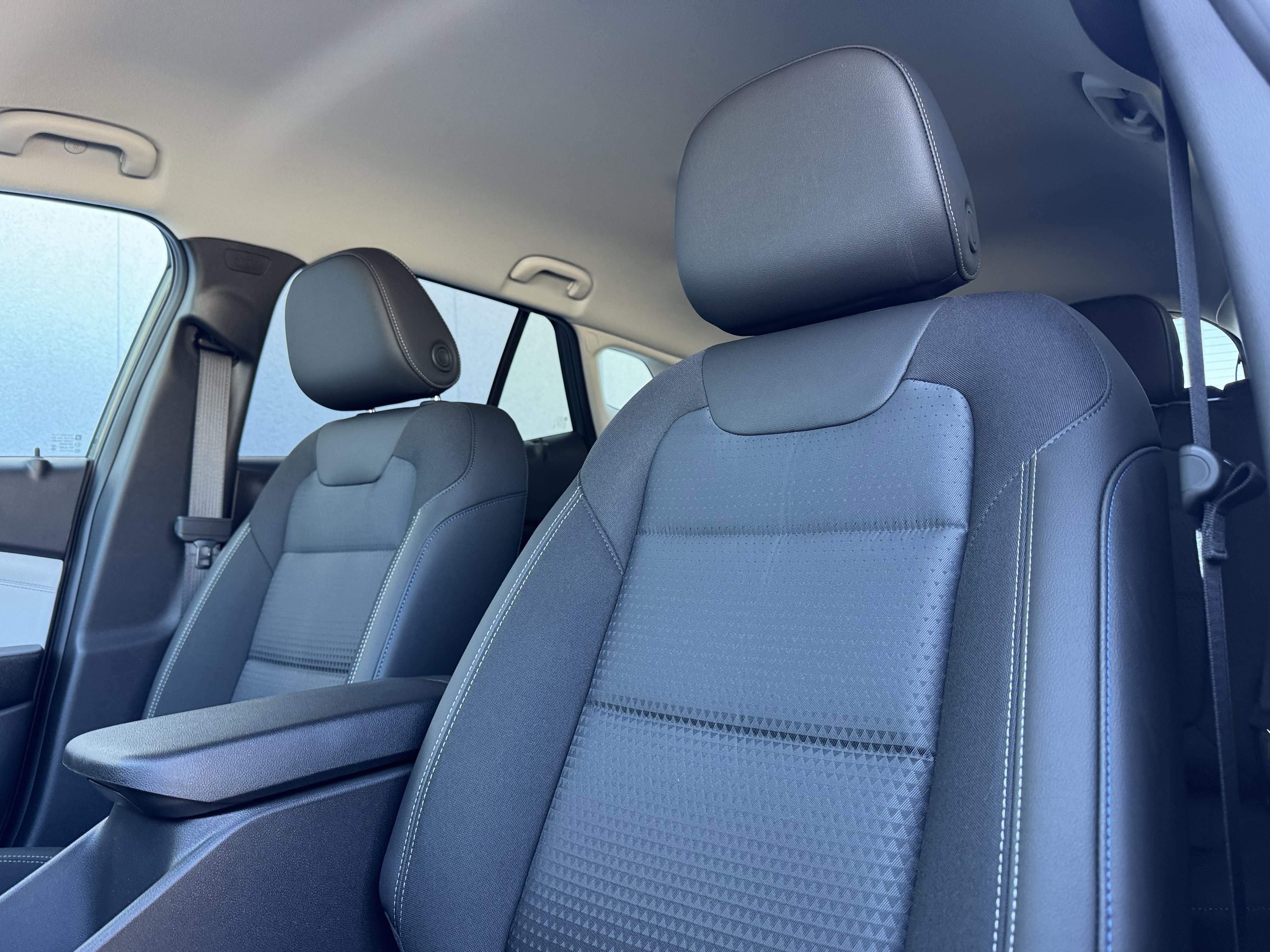 New 2026 Chevrolet Trax LT FWD image 9