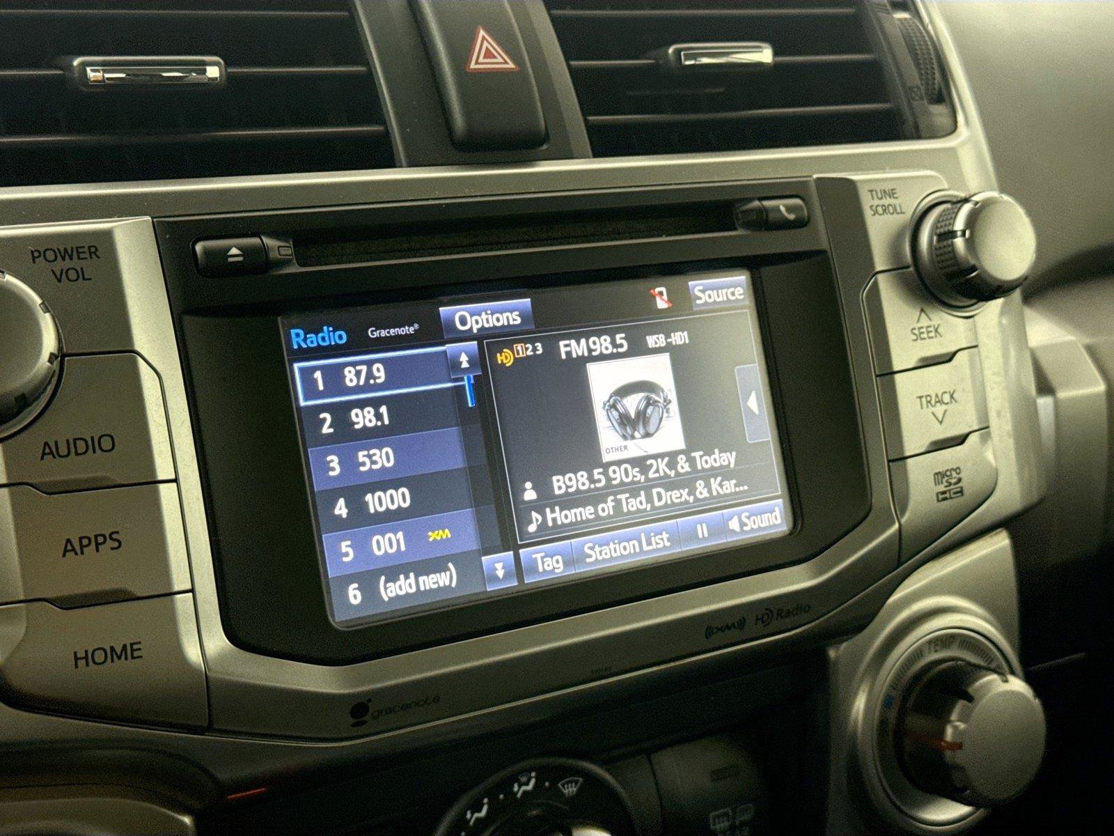 Used 2017 Toyota 4Runner SR5 AWD/4WD image 21