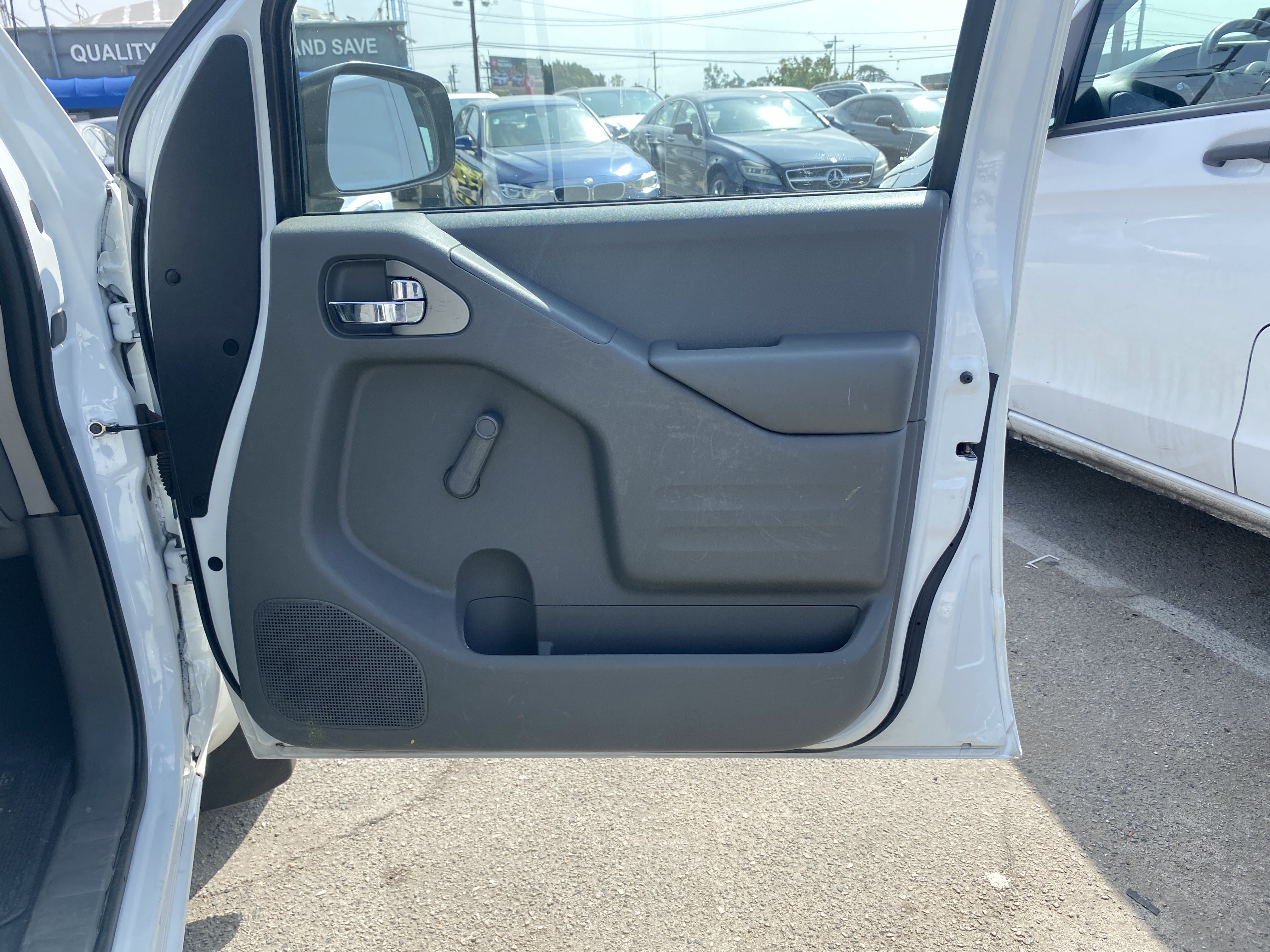 Used 2019 Nissan Frontier S RWD image 25