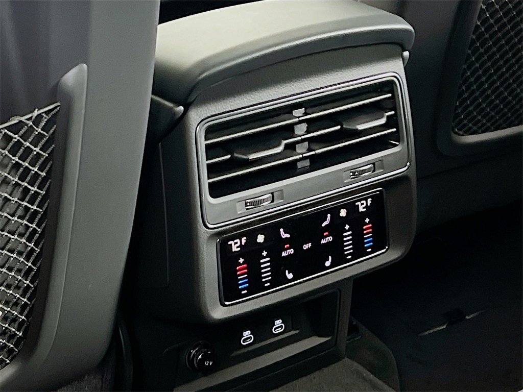 New 2026 Audi Q8 Premium Plus image 25