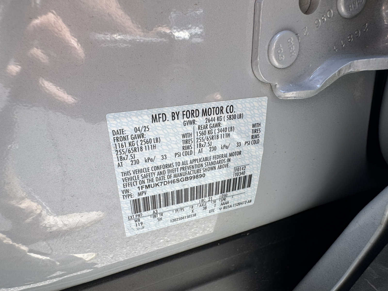 Used 2025 Ford Explorer Active w/ Active Comfort Package RWD image 39