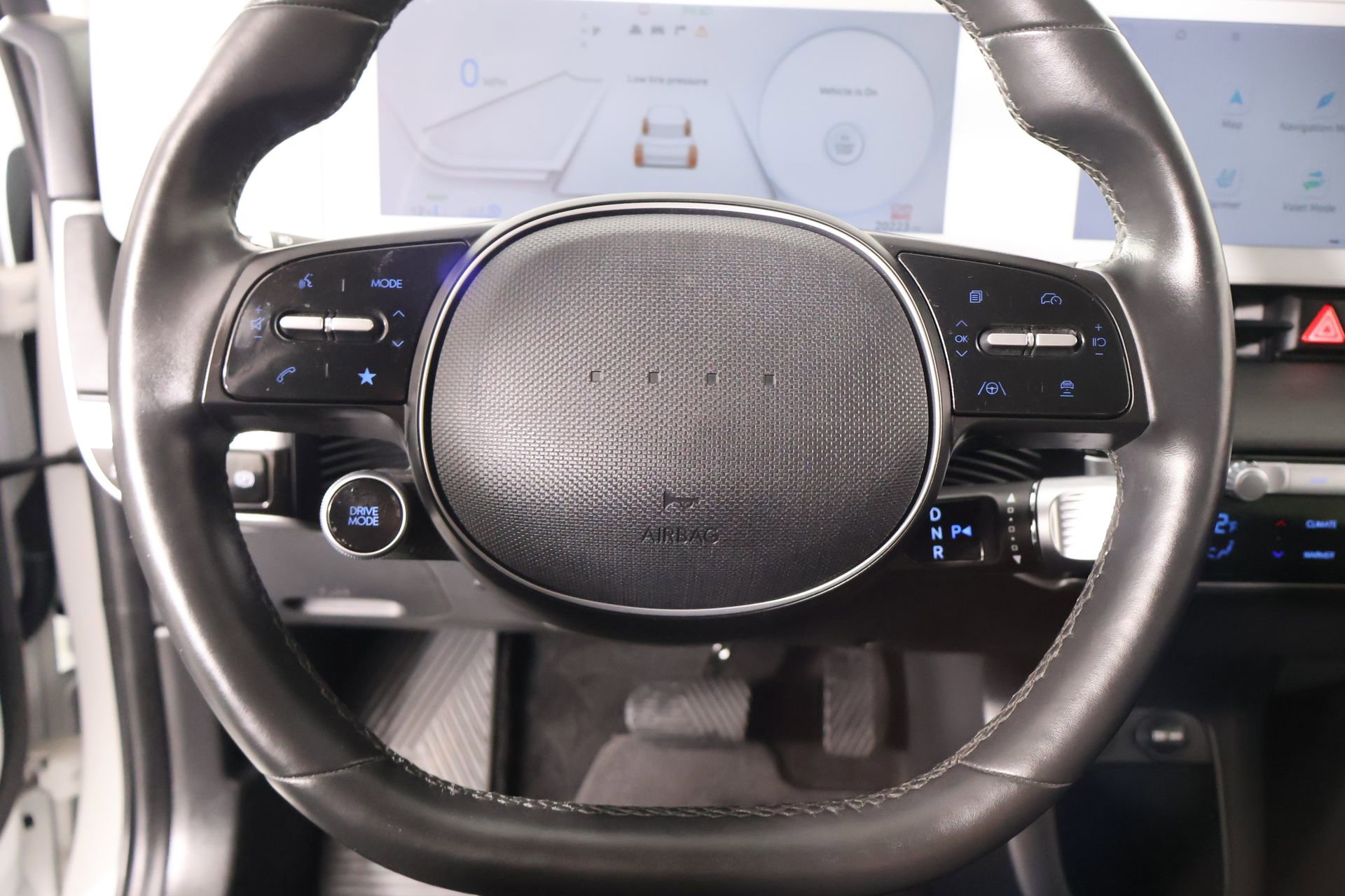 Used 2023 Hyundai Ioniq 5 SEL RWD image 3