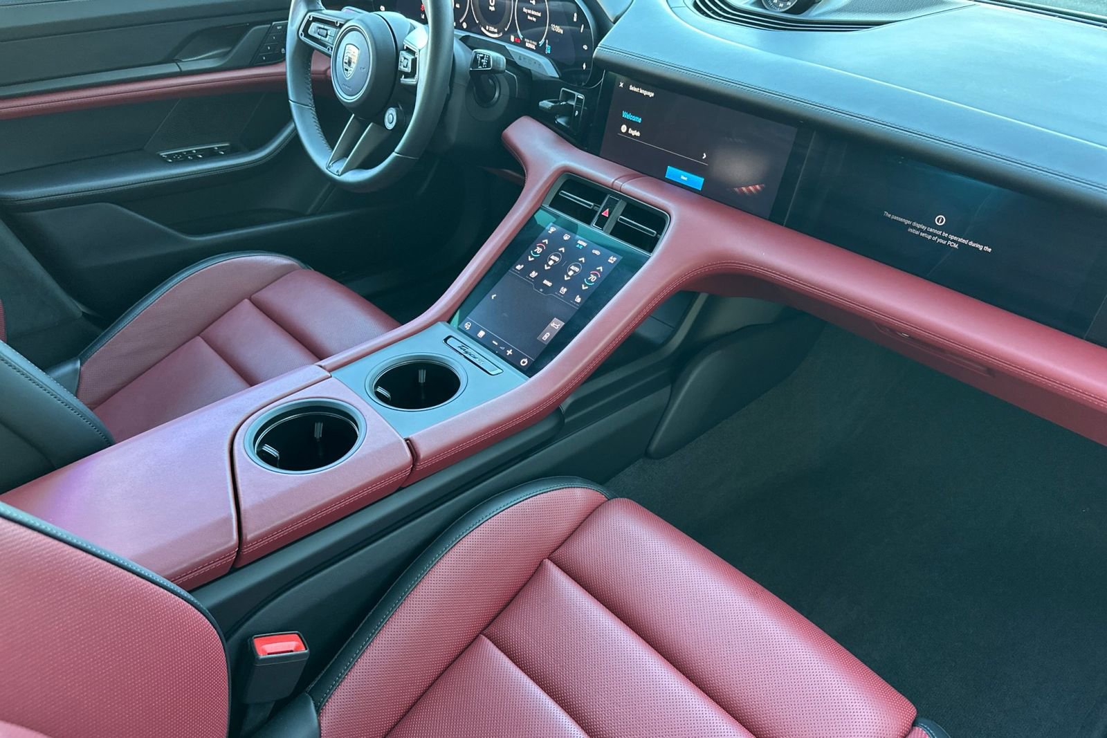 Certified 2025 Porsche Taycan Turbo image 17