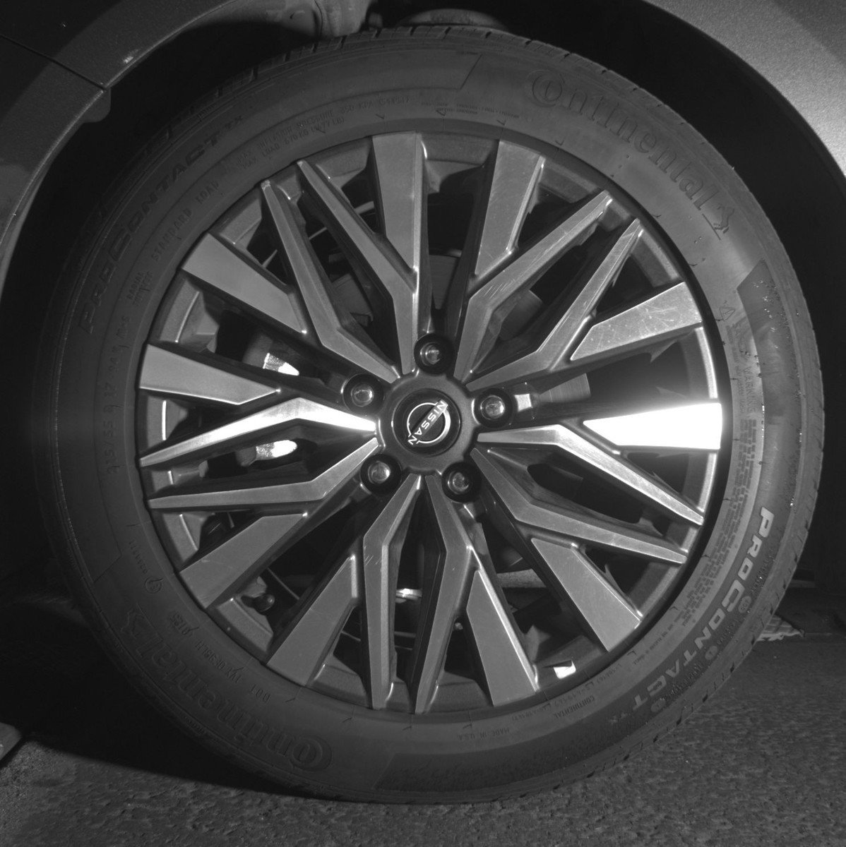 Used 2025 Nissan Altima 2.5 SV image 12