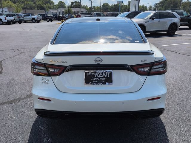 Used 2023 Nissan Maxima SR w/ Sport Mat Group FWD image 6