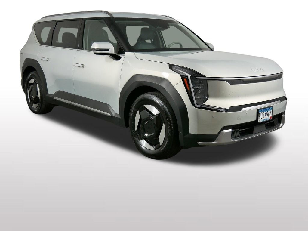 Used 2024 Kia EV9 Wind AWD/4WD image 3