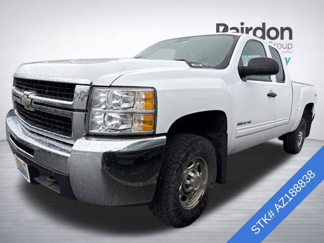 Used 2010 Chevrolet Silverado 2500 LT AWD/4WD image 3
