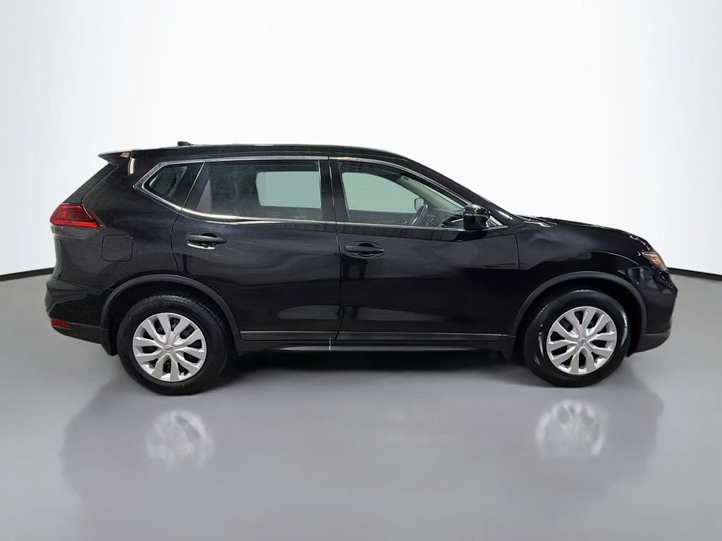 Used 2017 Nissan Rogue S FWD image 10