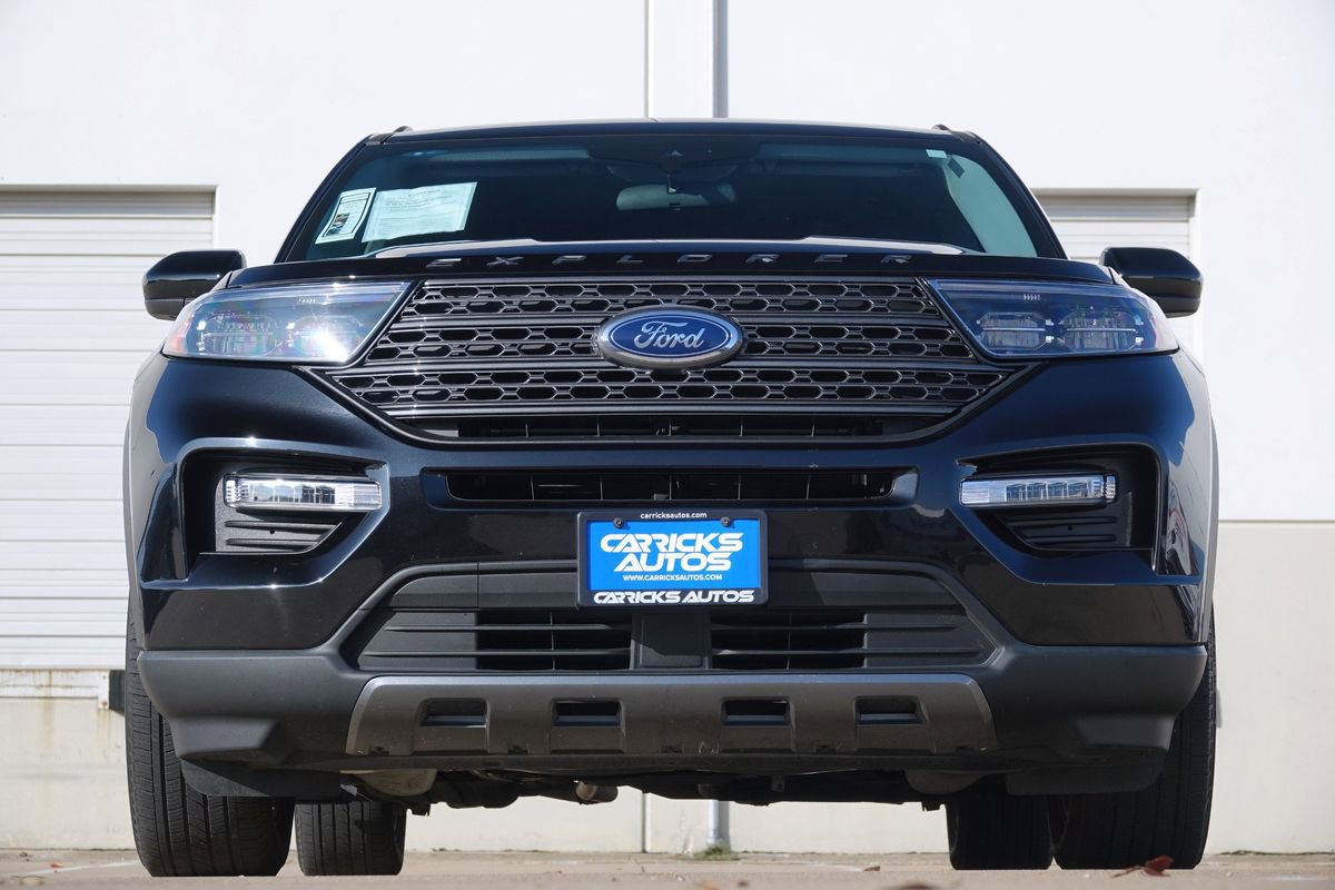 Used 2023 Ford Explorer XLT w/ Equipment Group 202A image 14