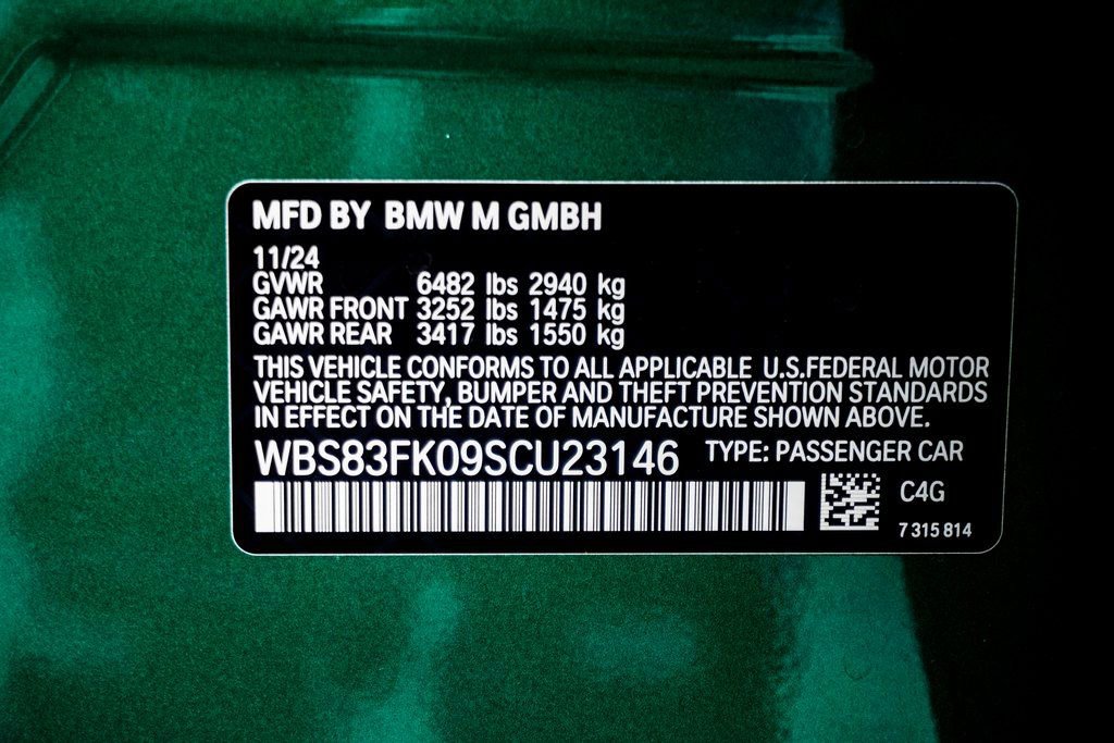 Used 2025 BMW M5 w/ Carbon Package image 48