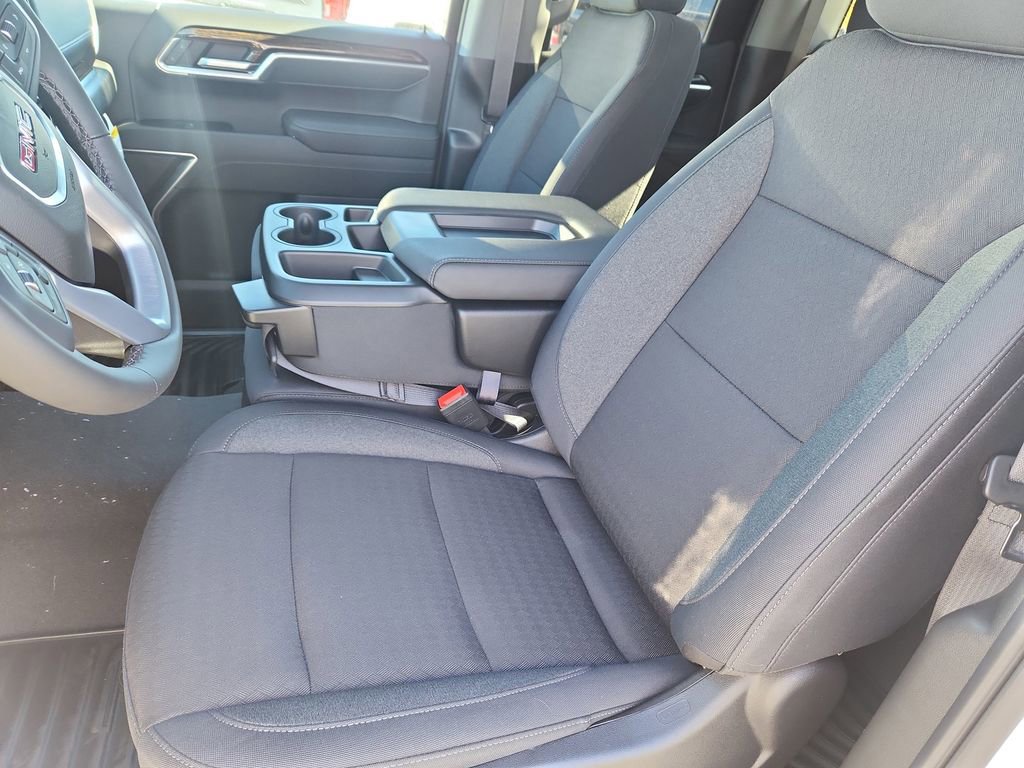 New 2026 GMC Sierra 1500 Elevation image 9
