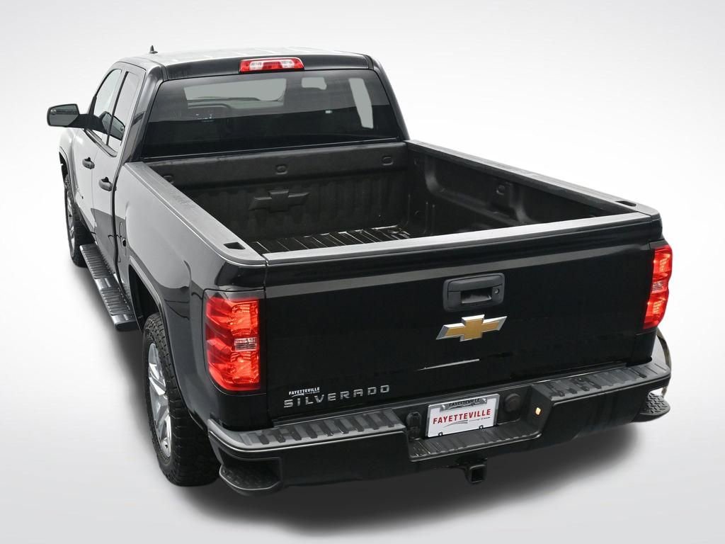 Used 2017 Chevrolet Silverado 1500 Custom w/ Custom Convenience Package AWD/4WD image 27