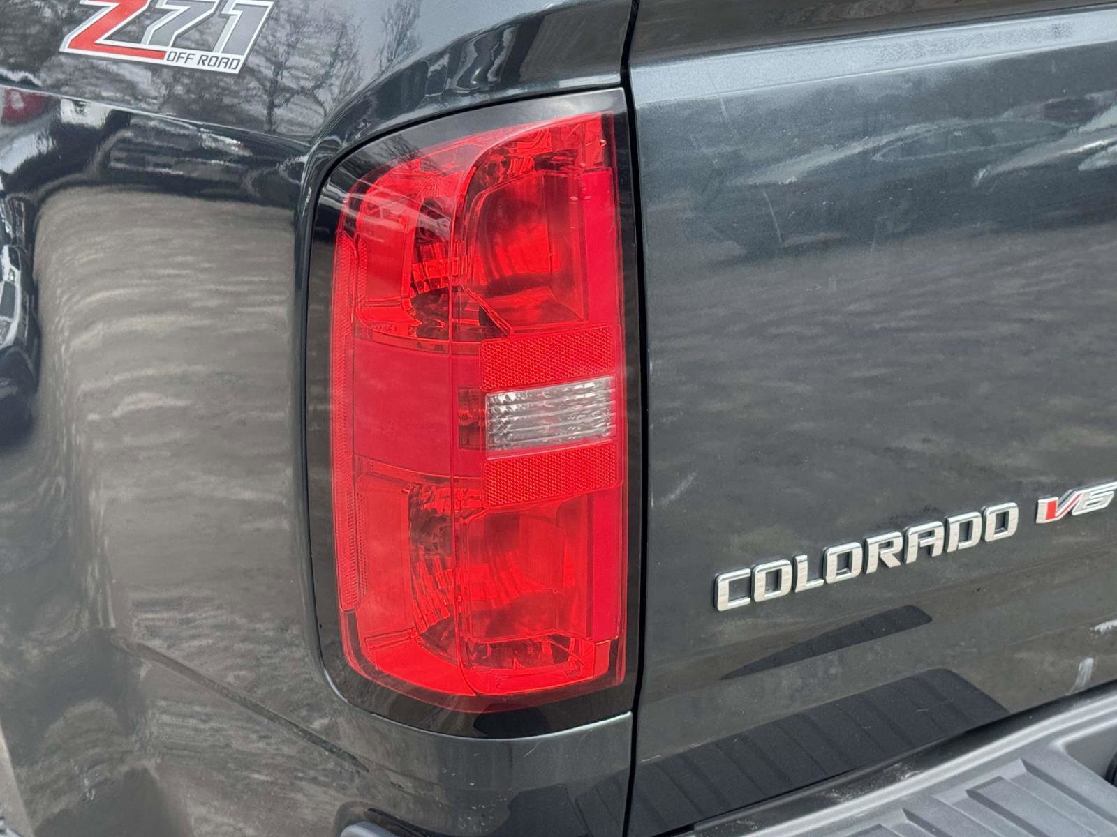 Used 2018 Chevrolet Colorado Z71 AWD/4WD image 8