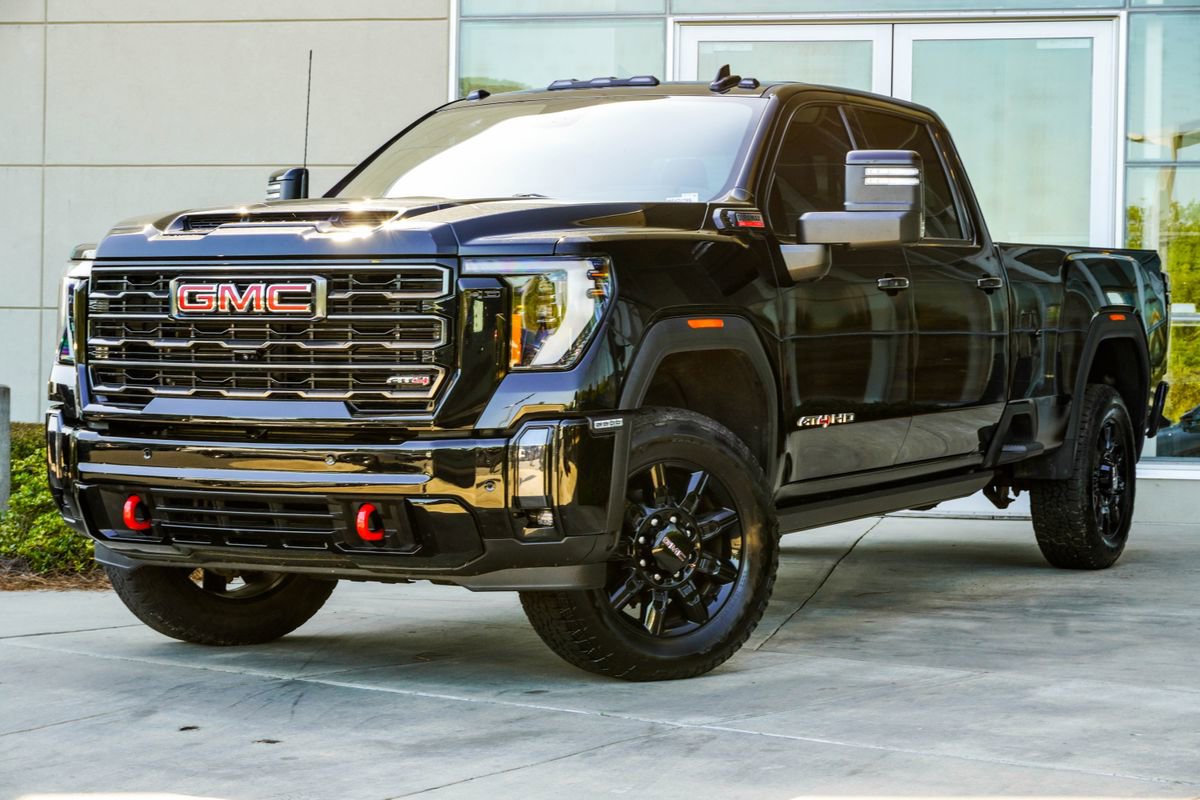 Used 2024 GMC Sierra 2500 AT4 w/ AT4 Premium Plus Package image 1