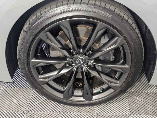 Used 2025 Lexus IS 350 F Sport RWD image 8