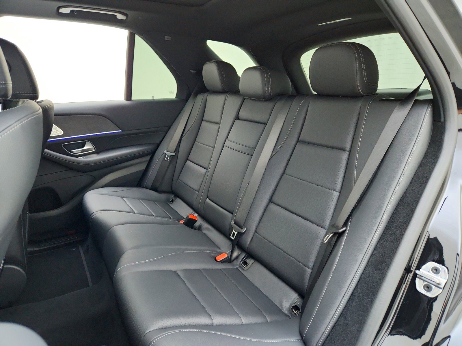 New 2026 Mercedes-Benz GLE 450e 4MATIC image 18