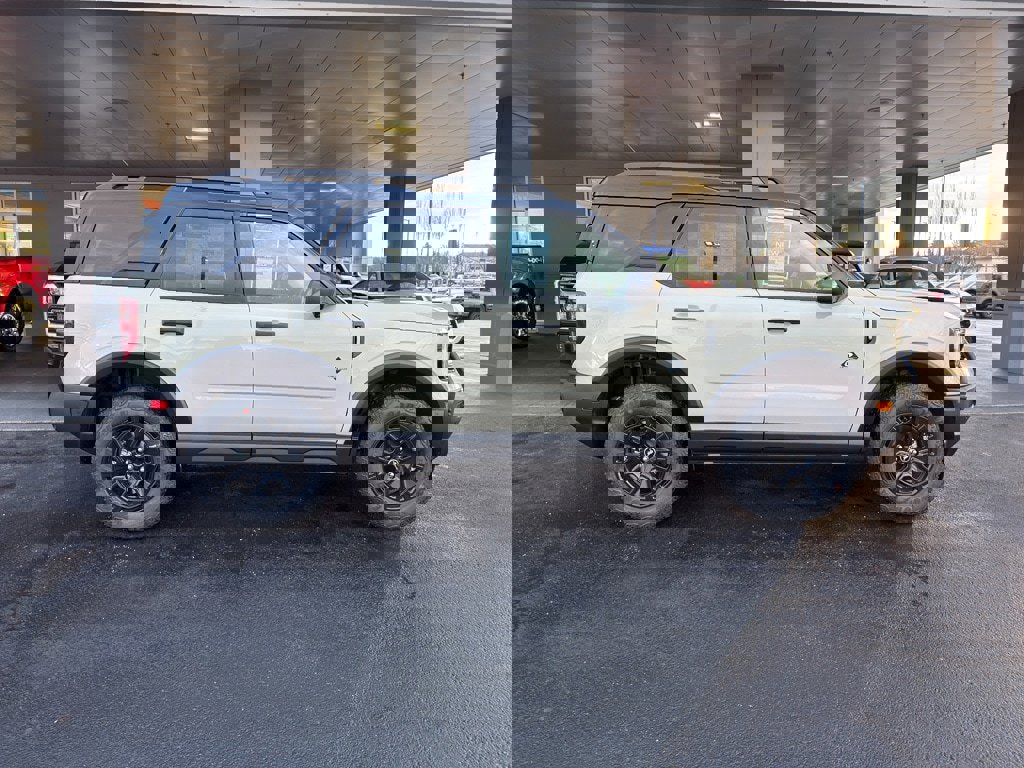 New 2025 Ford Bronco Sport Outer Banks w/ Sasquatch Outer Banks Package image 3