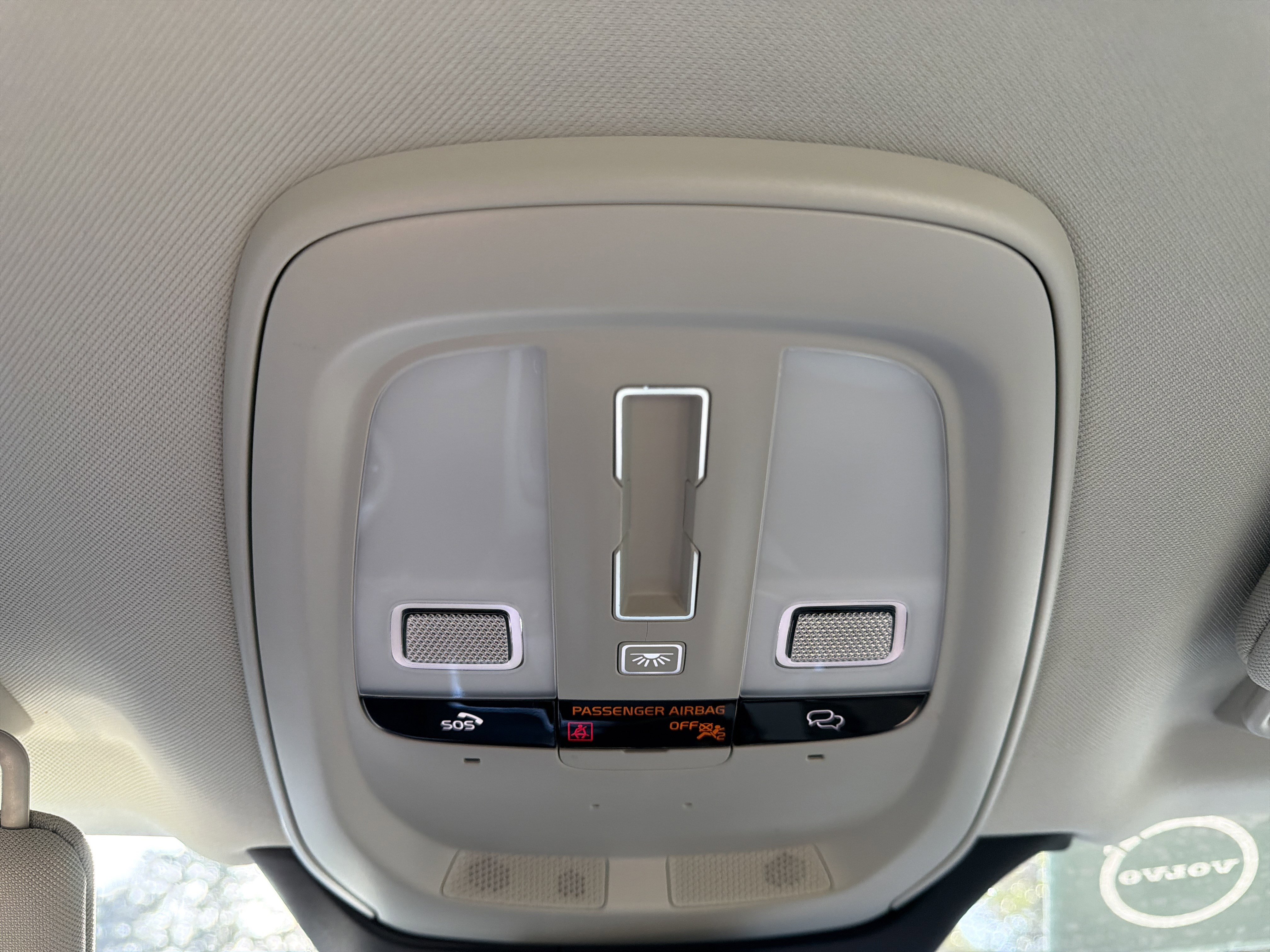 Certified 2023 Volvo XC90 B6 Core w/ Climate Package image 29