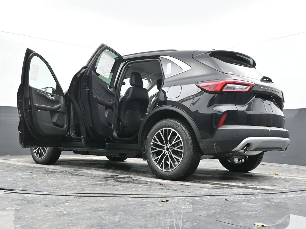 New 2026 Ford Escape SE image 71