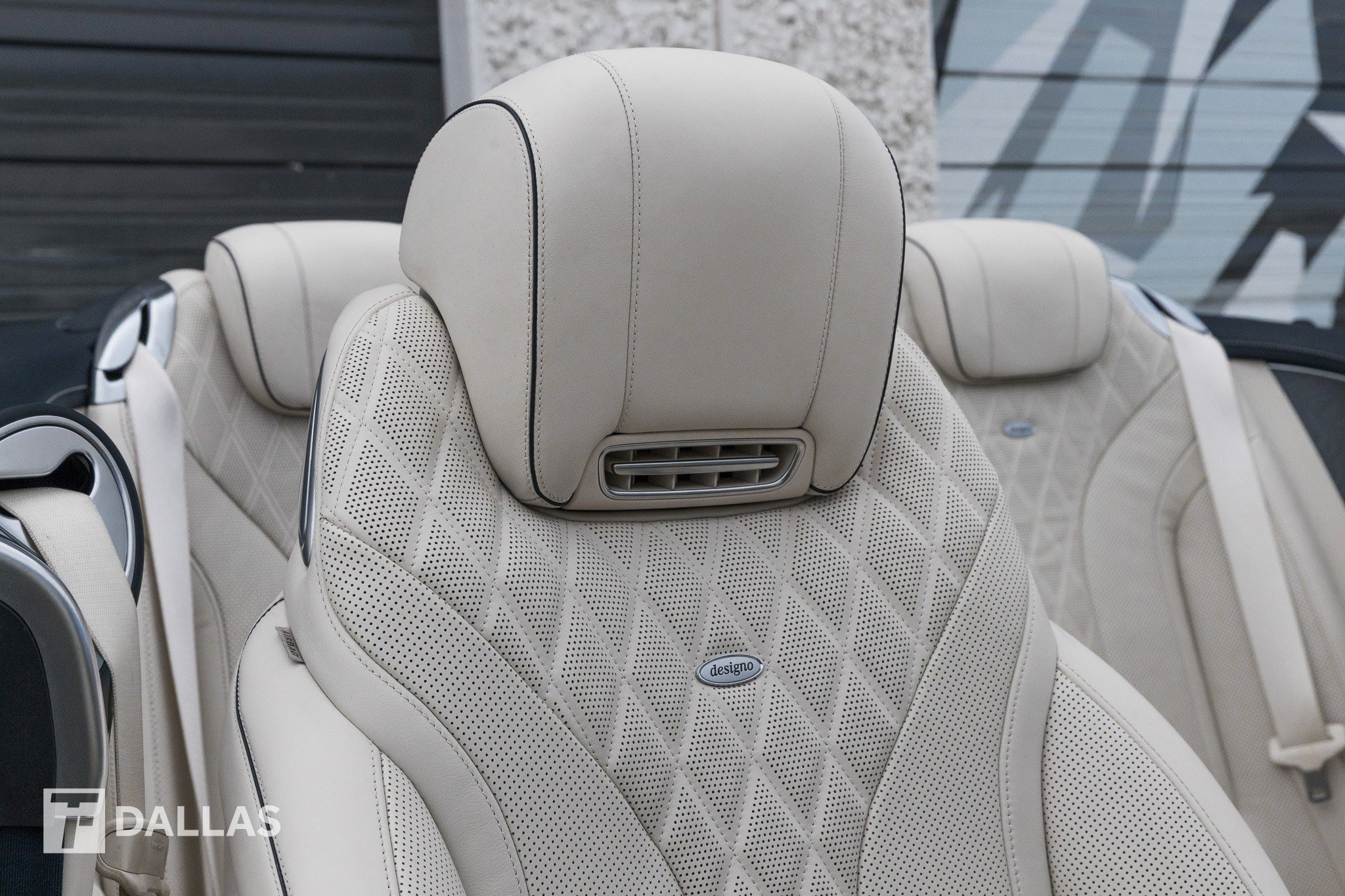 Used 2020 Mercedes-Benz S 560 Cabriolet image 34