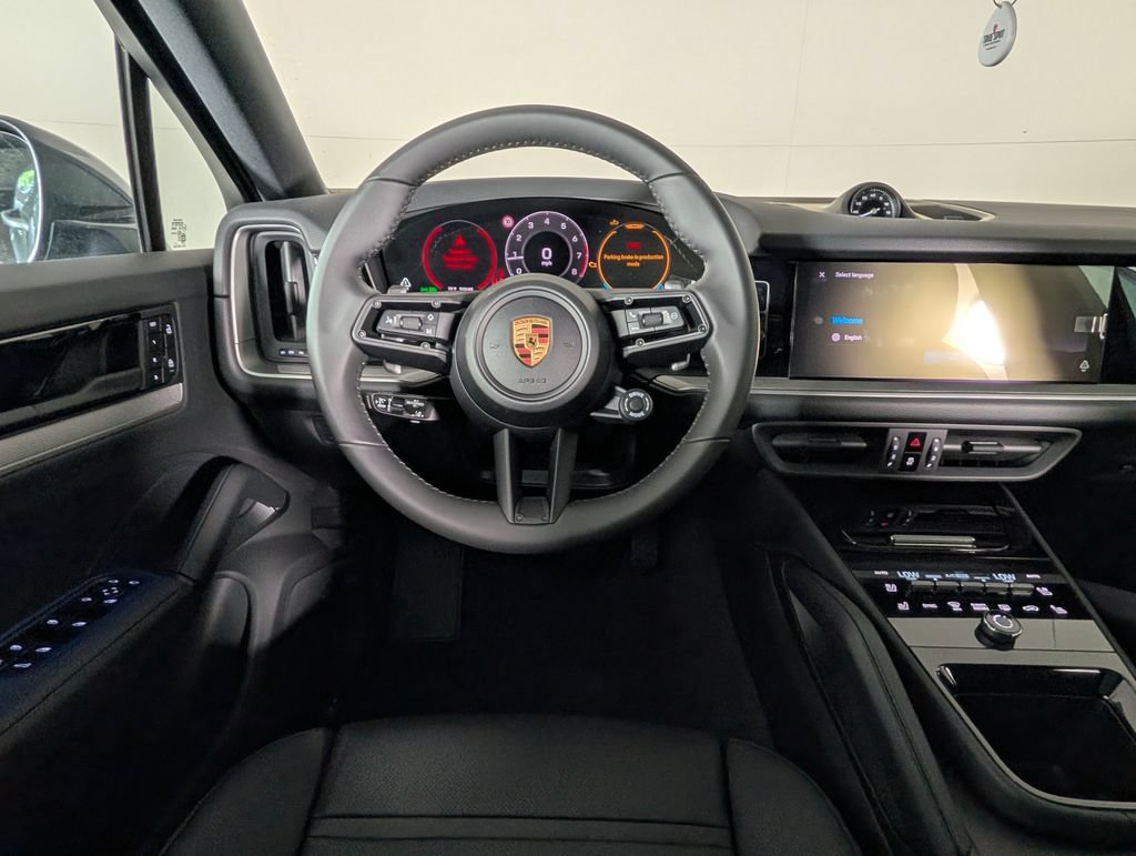 New 2026 Porsche Cayenne Coupe AWD/4WD image 21