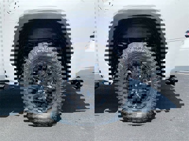 New 2024 Toyota Tundra SR5 image 29