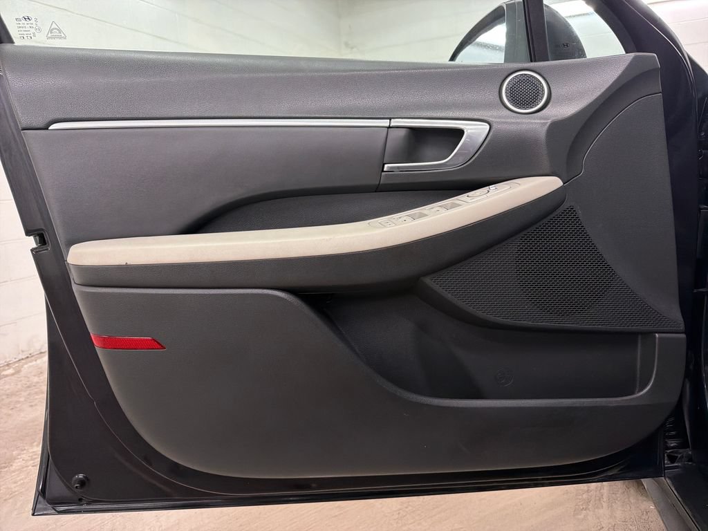 Used 2023 Hyundai Sonata SEL FWD image 16