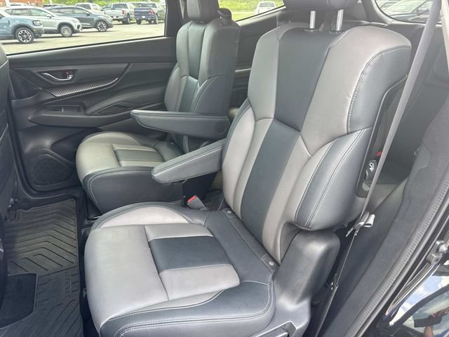 Used 2022 Subaru Ascent Onyx Edition AWD/4WD image 16