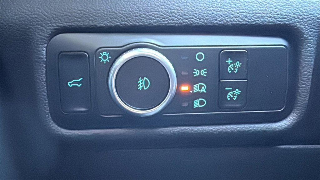 Certified 2024 Ford Explorer ST w/ Equipment Group 401A image 17