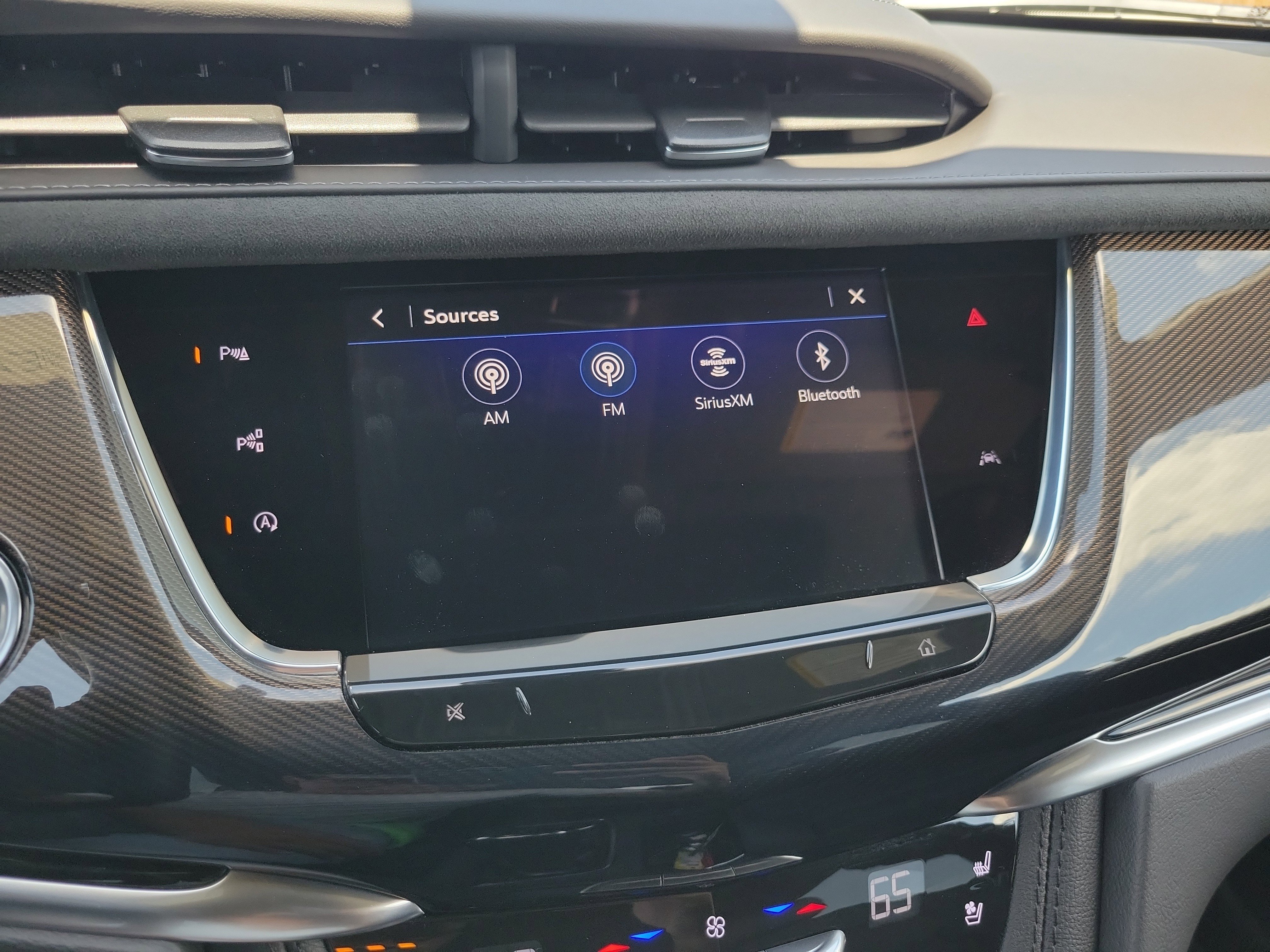 Certified 2025 Cadillac XT6 Premium Luxury w/ Platinum Package image 21