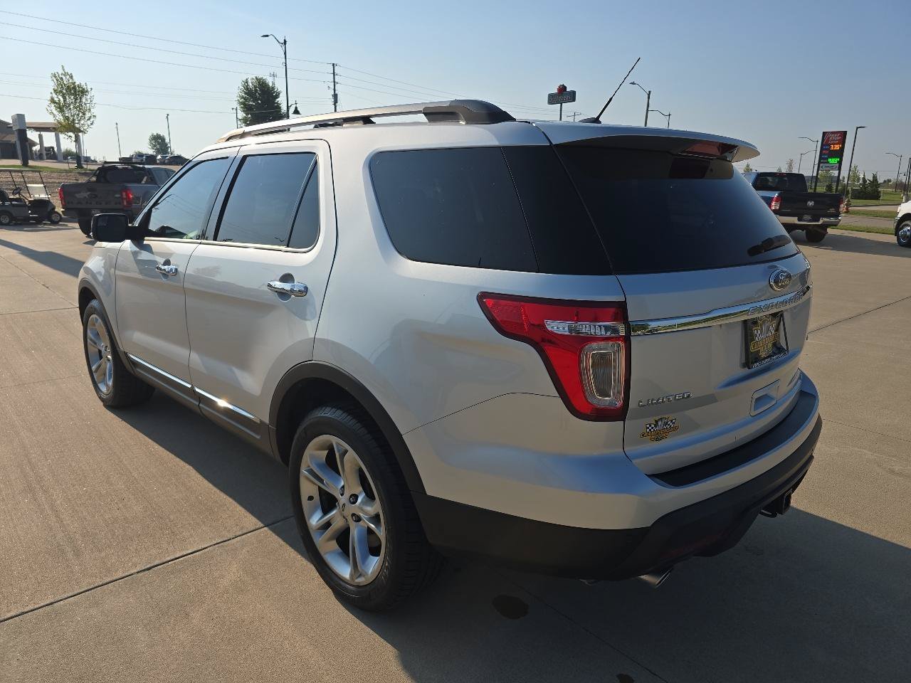 Used 2014 Ford Explorer Limited AWD/4WD image 3