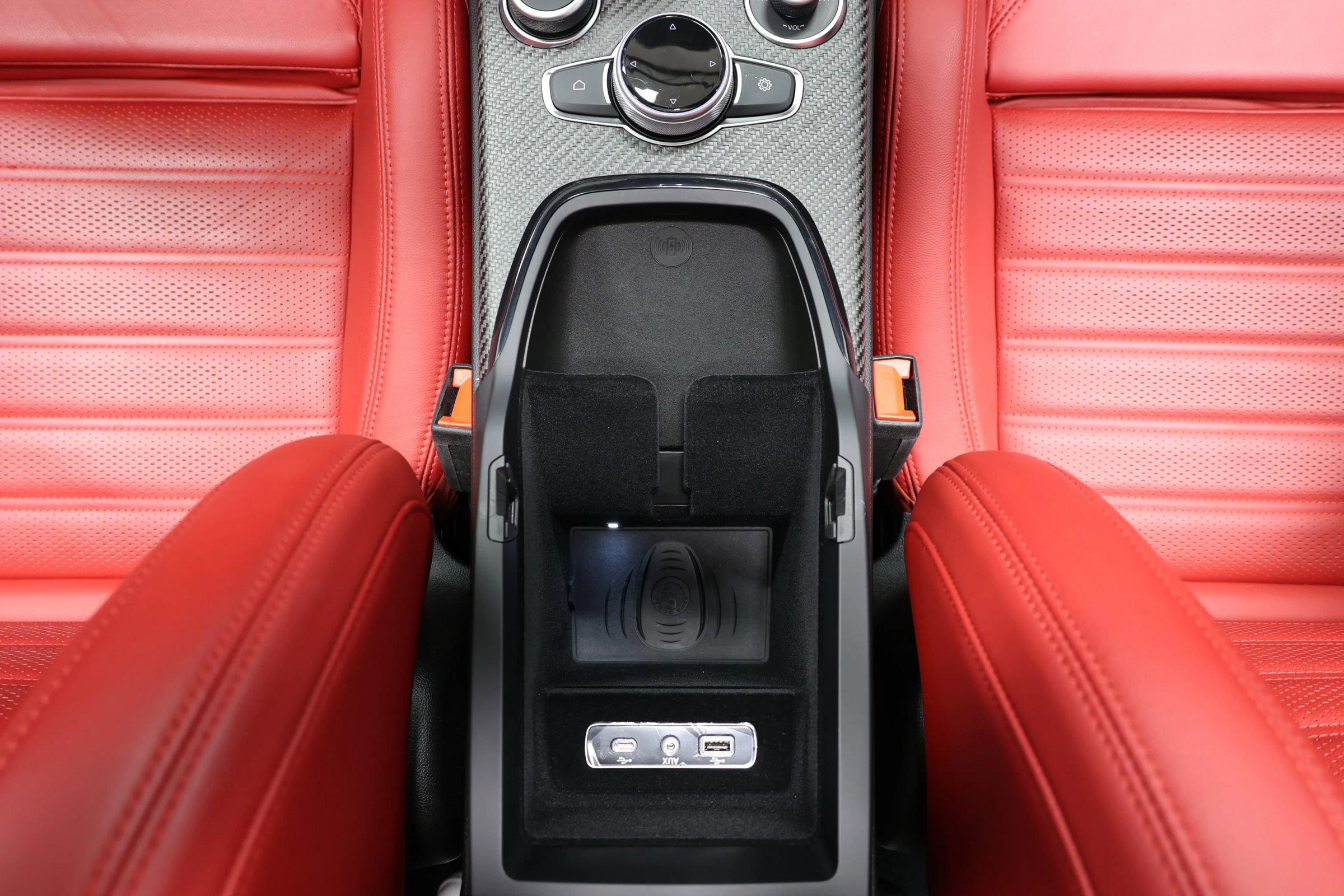 Used 2024 Alfa Romeo Stelvio Quadrifoglio image 41