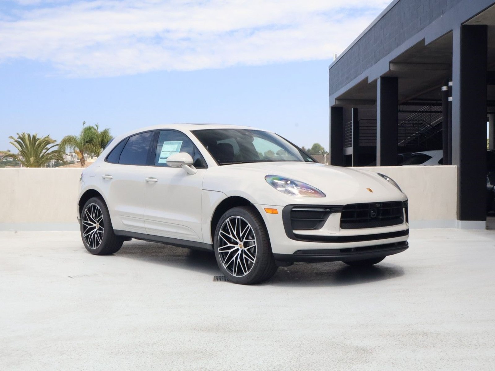 New 2026 Porsche Macan AWD/4WD image 7