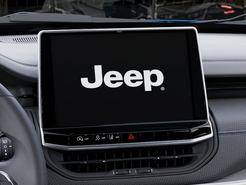 New 2026 Jeep Compass Latitude AWD/4WD image 18
