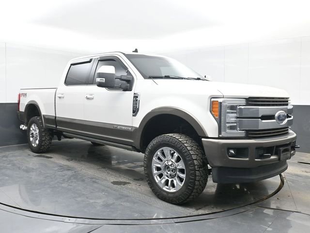 Used 2019 Ford F250 King Ranch w/ King Ranch Ultimate Package AWD/4WD image 2