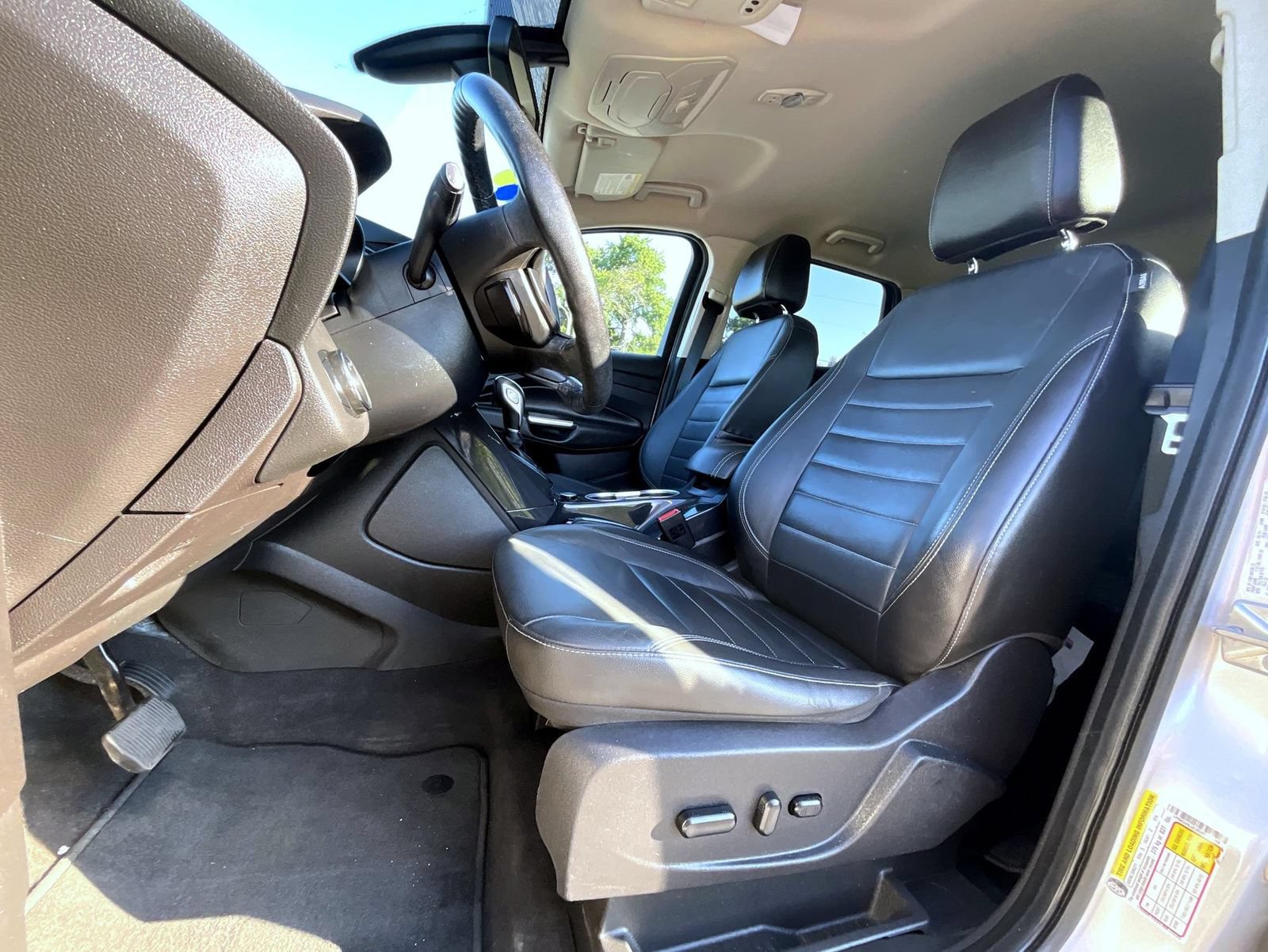 Used 2014 Ford Escape Titanium AWD/4WD image 11