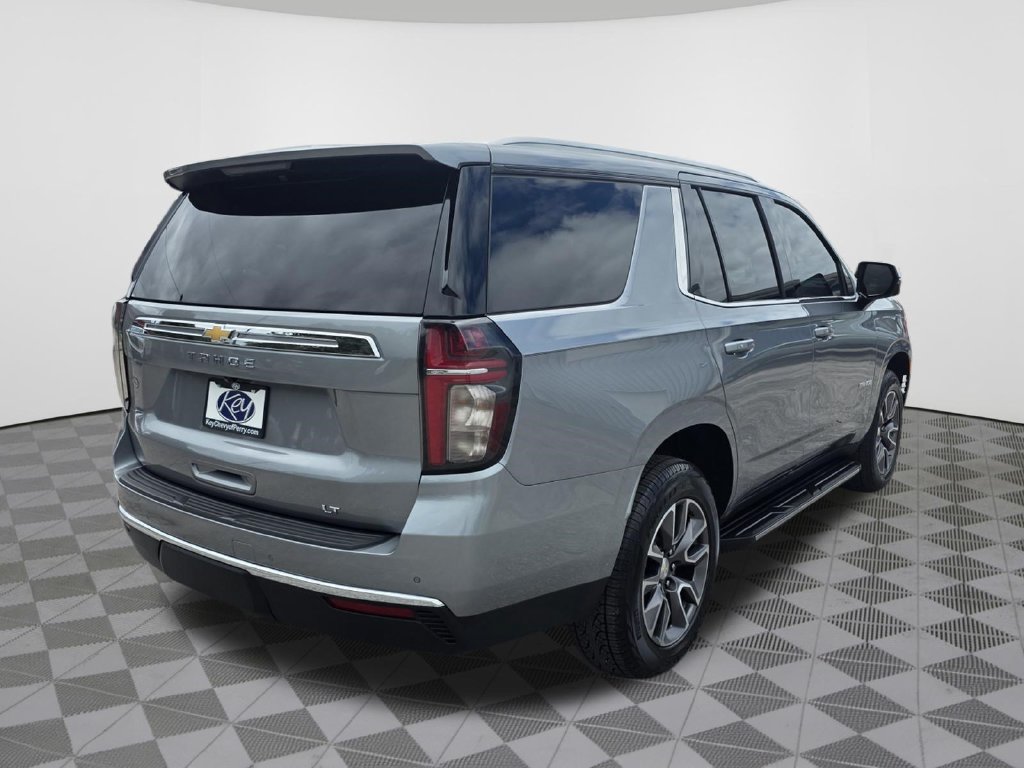 Used 2023 Chevrolet Tahoe LT w/ Luxury Package AWD/4WD image 10