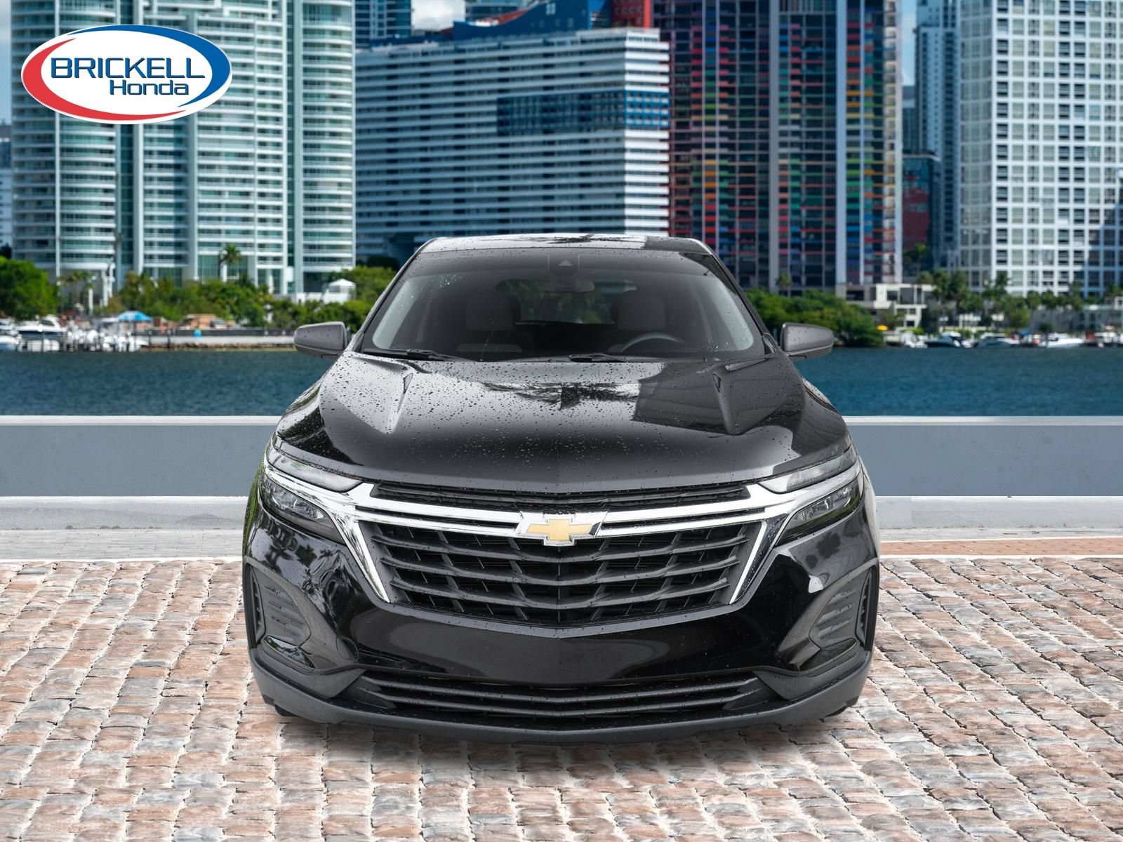 Used 2023 Chevrolet Equinox LS FWD image 2