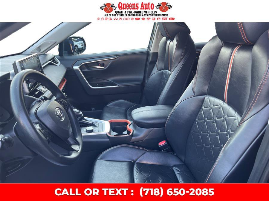 Used 2019 Toyota RAV4 Adventure w/ Advanced Technology Package AWD/4WD image 10