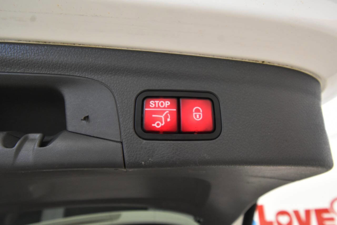 Used 2020 Mercedes-Benz GLE 350 4MATIC image 37