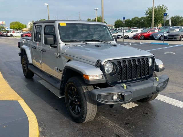 Used 2022 Jeep Gladiator Sport AWD/4WD image 2