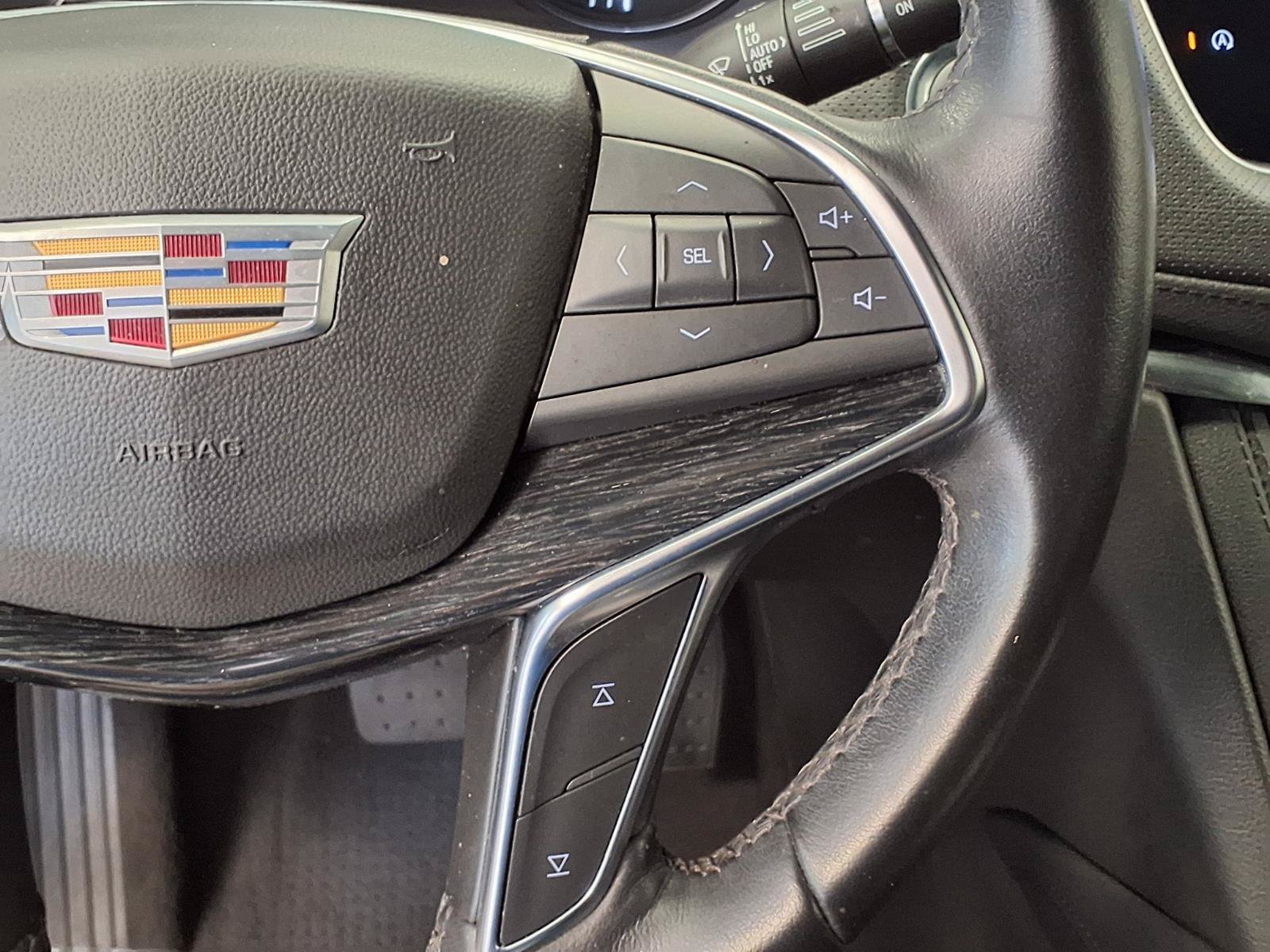 Certified 2023 Cadillac XT5 Premium Luxury w/ Technology Package AWD/4WD image 29