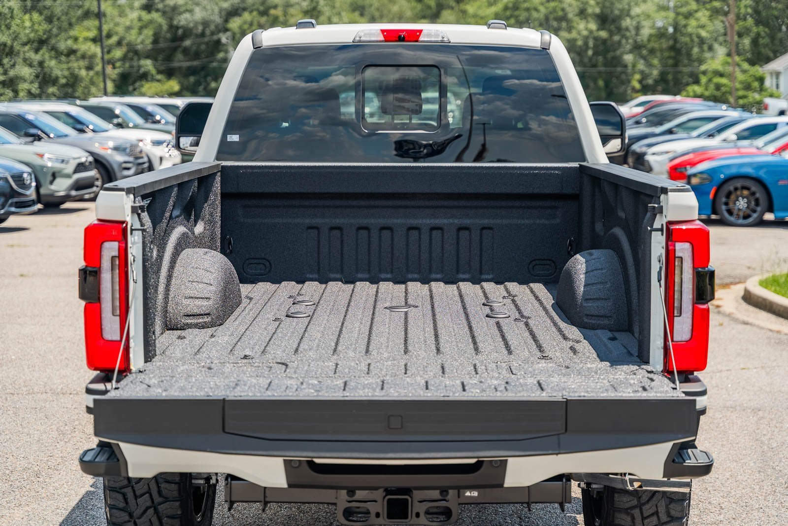 New 2025 Ford F350 Platinum image 13